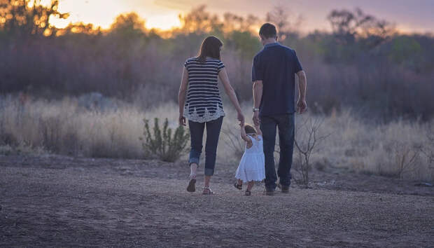Люди Z: Боец СВО расплакался, читая письмо из дома