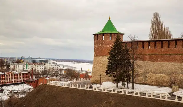 Открытие кругового маршрута по стене нижегородского кремля отложили