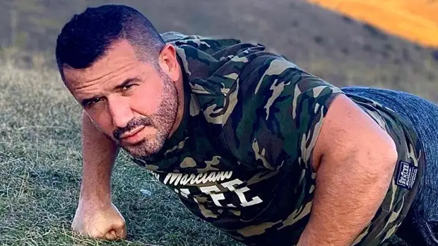 Проигравший Гассиеву боксёр Сефери завершит карьеру