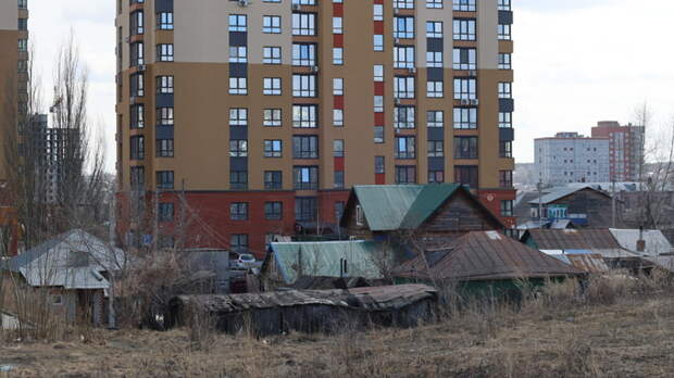 Контрастный центр. Как выглядит территория вдоль пер. Ядринцева, ожидающая застройки