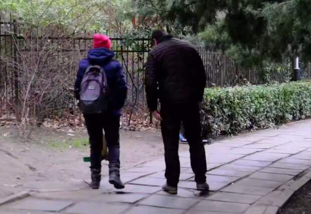 Психолог объяснила, почему дети стреляли в сотрудницу ялтинского "Зеленстроя" из игрушечного оружия