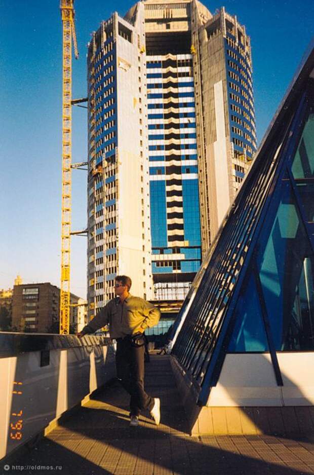 Москва 90–х Вспомним, как это было: Какой была Москва в 90-е годы