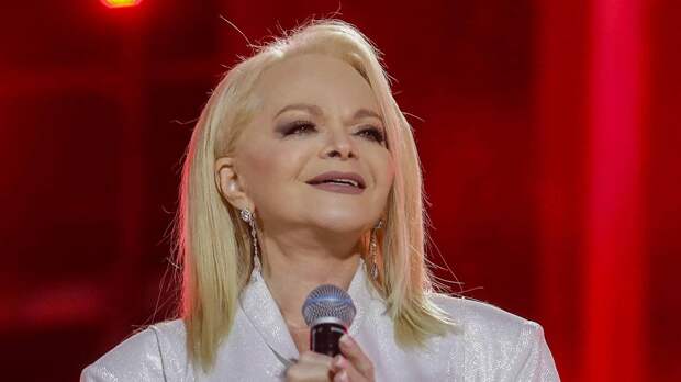 Директор Долиной заявил, что люди, угрожавшие убить певицу, найдены