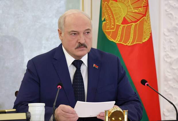 Лукашенко заявил, что Белоруссию «очень хотят втянуть в войну»