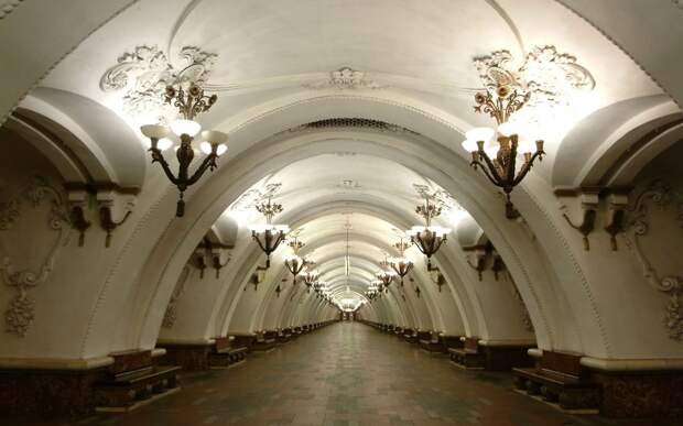 Samye-krasivye-stantsii-metro 58