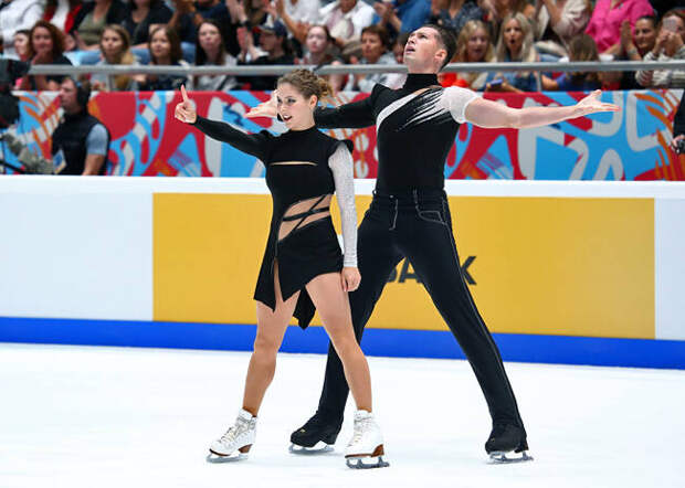 Фигуристы Мишина и Галлямов стали победителями чемпионата России по прыжкам