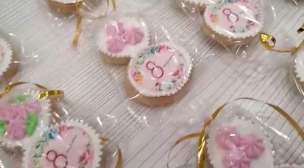 Из Крыма в прифронтовые госпитали отправят подарки для медсестер к 8 марта