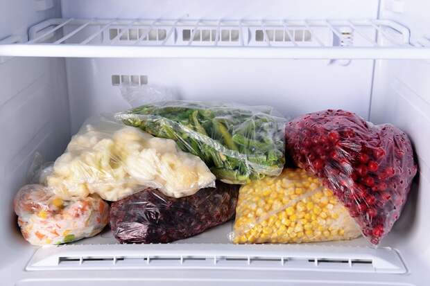 морозилка в холодильнике
