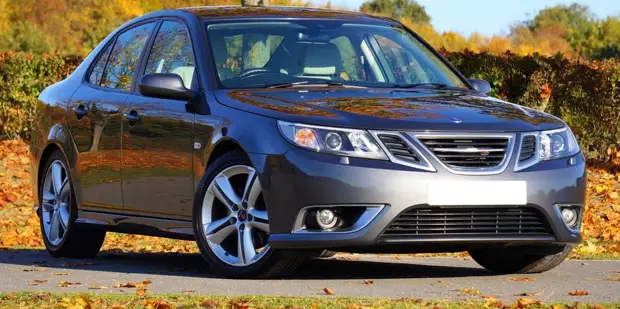 Cadillac и «Победа»: ставропольские депутаты-миллионеры рассказали о своих машинах