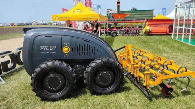 В России создали первый в мире мини-трактор с ИИ