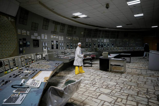 Внутри чернобыльской АЭС