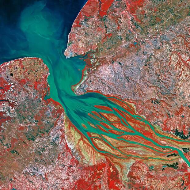 Снимки из космоса: Как люди осваивают и разрушают планету. Изображение № 5.