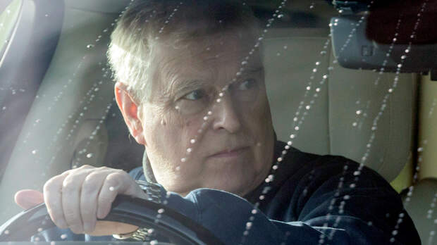 Принца Эндрю задержали по делу Эпштейна