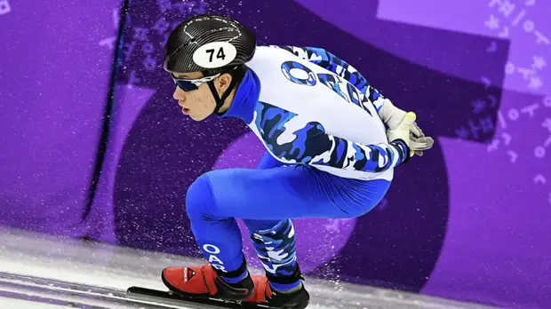 Ситников завоевал серебро на дистанции 500 м на этапе КМ по шорт-треку в Японии