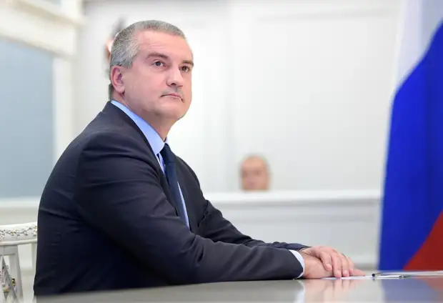 Аксенов объявил второй выговор главе Ялты Павленко за введение в заблуждение