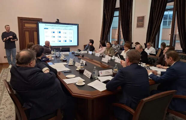 ПФКИ закончил отбор заявок, поданных на второй грантовый конкурс 2026 года