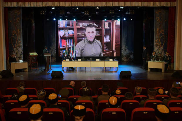 Виталий Кузнецов отметил внимание Путина к развитию казачества в России