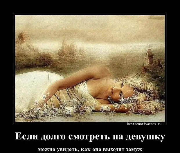 Старый еврей сидит на крылечке и умиленно наблюдает за внучком, играющим во дворе...
