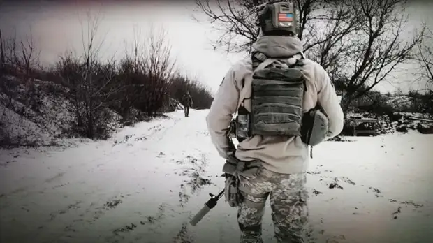 «Присутствие ориентировано на создание крутого имиджа»: что делают в окопах на востоке Украины вооружённые американцы