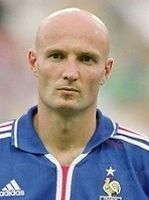 Гонщик, актер, президент. Чем занимаются звезды футбола после завершения карьеры