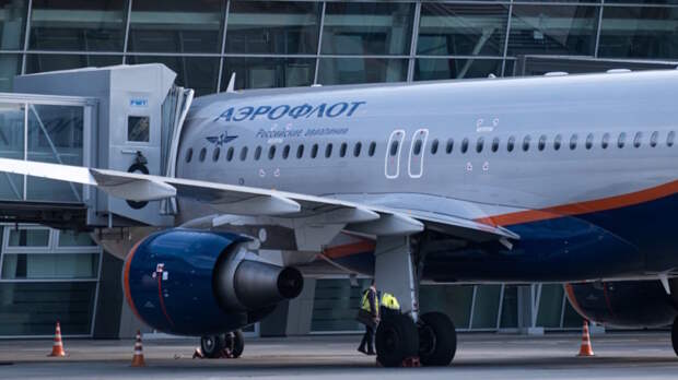 Путин разрешил "Аэрофлоту" приобрести акции поставщика бортпитания Aeromar