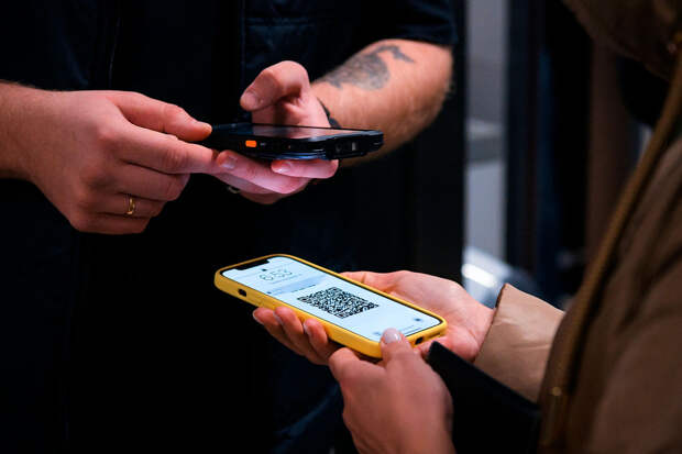 Депутат Говырин пообещал ускорение процесса оплаты при введении единого QR-кода