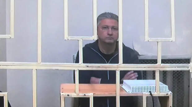 "Тимур Иванов воспрял духом": Главный коррупционер России подал в суд против Минобороны