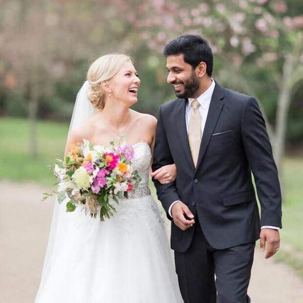 Не пьют и умеют работать руками: россиянки начали присматриваться к мигрантам из Индии. Но наших женщин предостерегают