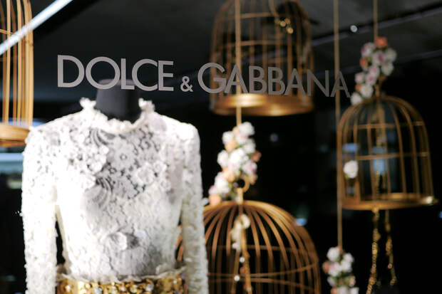 Депутат Госдумы попросил наказать Dolce & Gabbana за пропаганду ЛГБТ