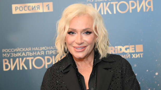 «Побольше оптимизма!»: звезда группы «Мираж» записала поздравление в год Лошади