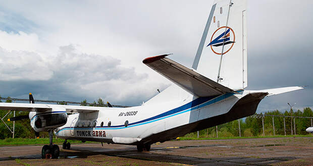 Житель Омска купил Ан-26 обанкротившейся Томск-Авиа