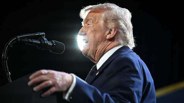 Fox News: Трамп отправил Пэм Бонди в отставку с поста генпрокурора