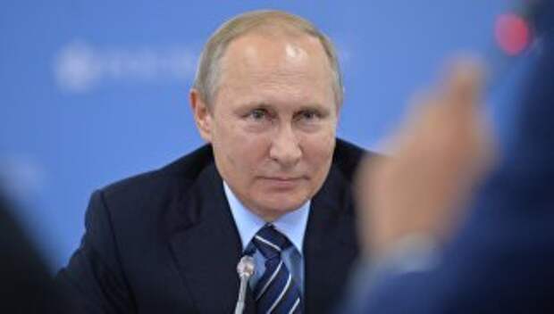 Президент России Владимир Путин. Архивное фото