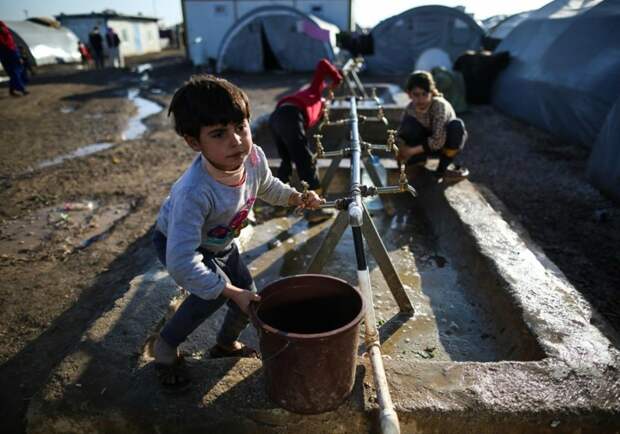 Детство в Сирии. Замглавы представительства Детского фонда ООН (ЮНИСЕФ) в САР Хамда Лассеко: «Самое худшее место для детей в мире – это Сирия». война, дети, детство