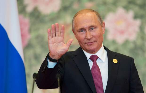 Путин поздравил россиян с началом нового учебного года