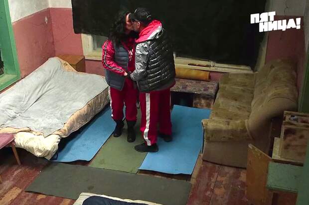 Певец Титомир дал повод для слухов о романе с замужней певицей Павловой на съемках шоу