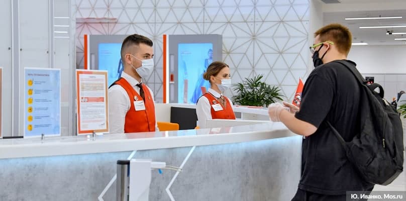 Собянин принял решение о создании флагманского центра «Мои документы» в ЮВАО. Фото: Ю. Иванко mos.ru