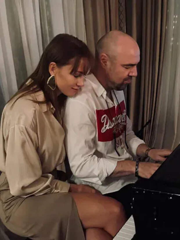 Полина Диброва и Роман Товстик