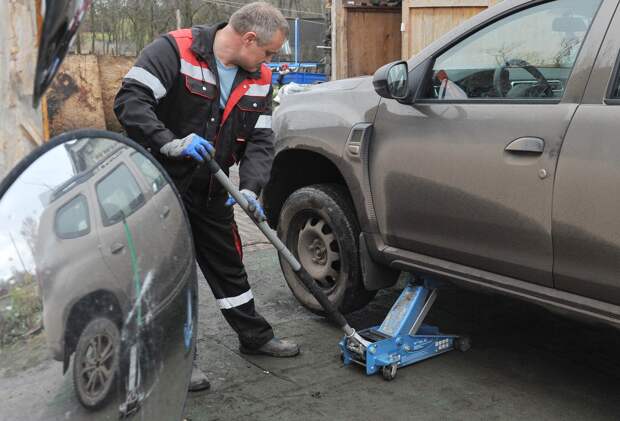 Одну категорию московских водителей призвали пересесть на метро