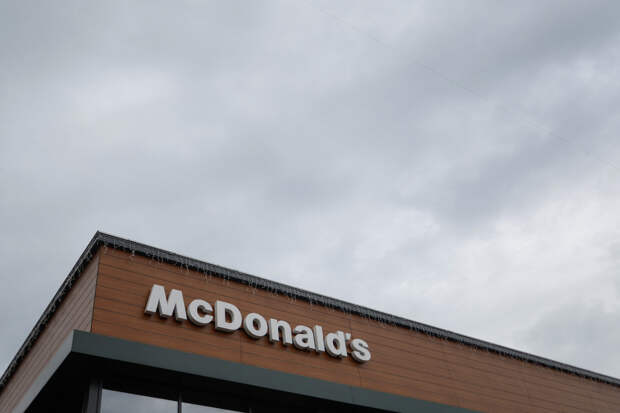 Названы возможные сроки возвращения McDonald's в Россию