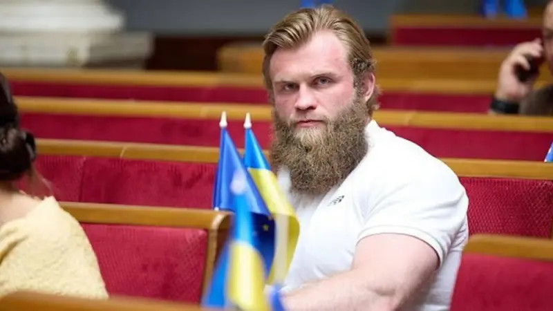 Депутат Верховной рады: за недавние заявления о Крыме Зеленского несколько месяцев назад могли бы ликвидировать