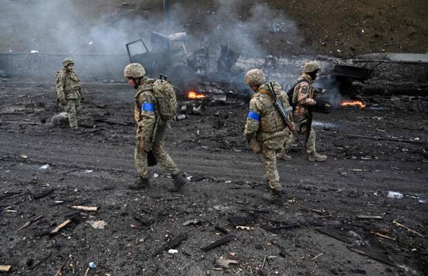 Украинский парламент занимается какими угодно популистскими вопросами вроде «борьбы с коррупцией», но даже не...