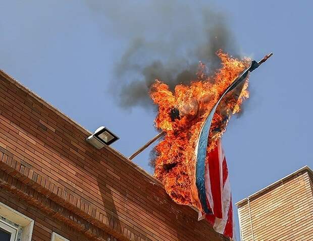 Мощный взрыв прогремел у посольства США в Норвегии