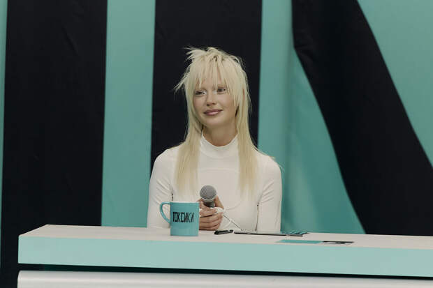 Певица Глюкоза заявила, что слушает "Пошлую Молли" и хочет записать трек с "Темным принцем"