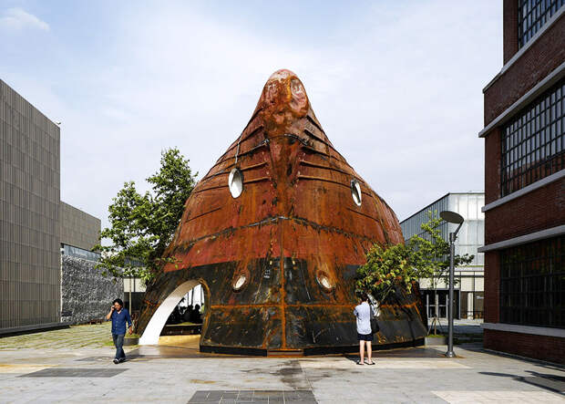 old-ship-transformed-into-building-shinslab-architecture-8