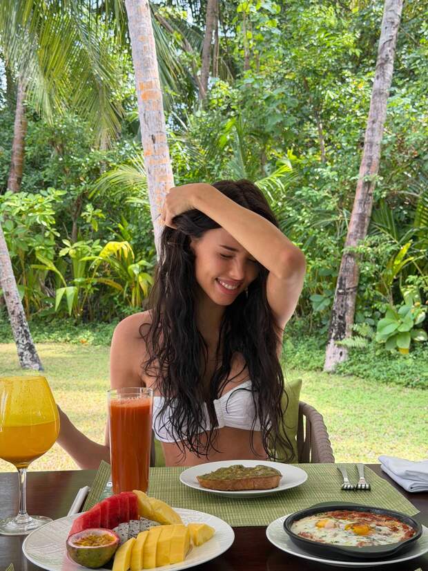 Анастасия Решетова отмечает 30-летие на Мальдивах: «Лучшее решение»