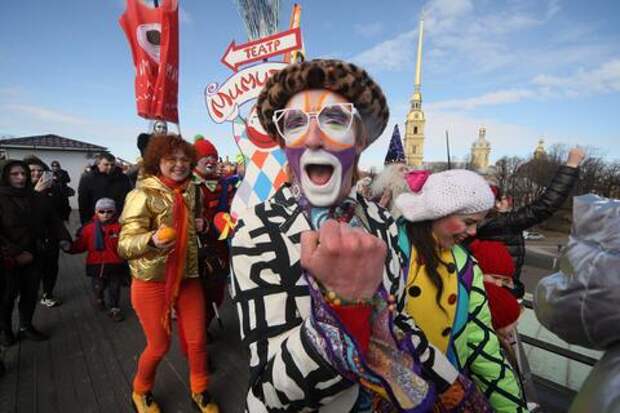 Как шутить 1 апреля, чтобы не потерять друзей и работу: психолог назвал главное правило для Дня дурака