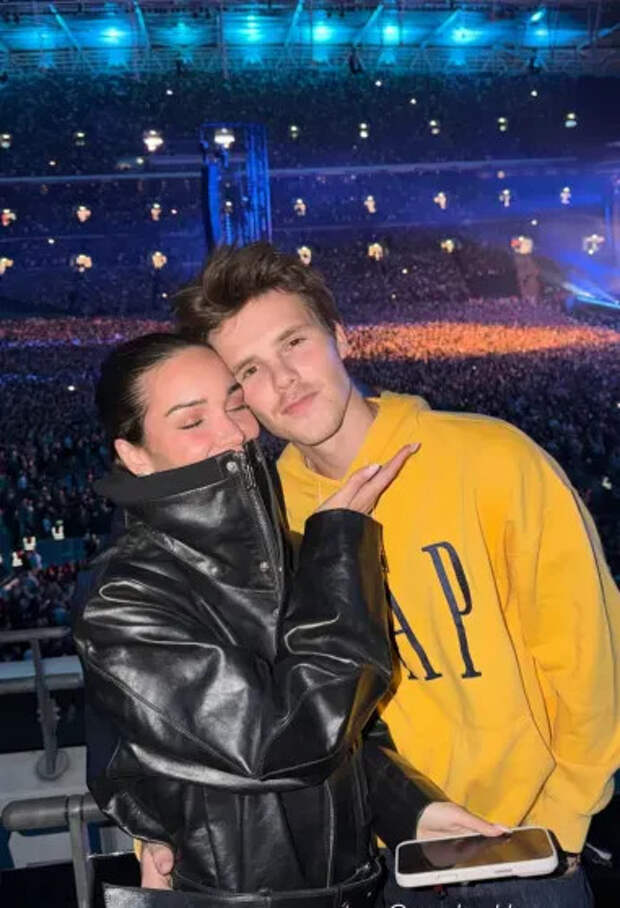 Круз Бекхэм и Джеки Апостел