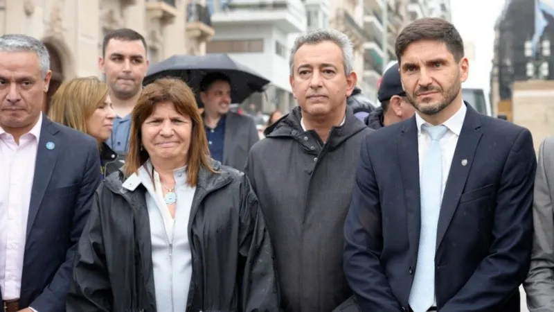 Bullrich presentó el Plan Bandera en Rosario y dijo que buscará “avanzar en un operativo fuerte de inteligencia”