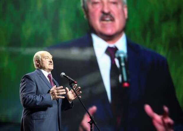 FILE PHOTO: Belarusian President Alexander Lukashenko speaks at an event in Minsk, Belarus, September 17, 2020. Tut.By via REUTERS/File Photo